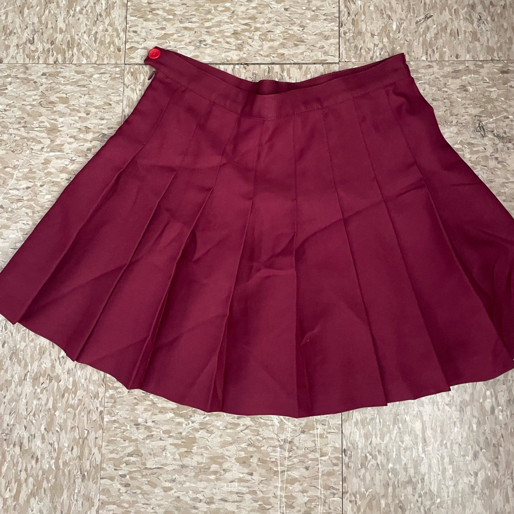 Pleated skirt